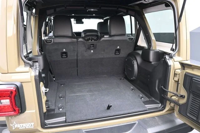 New 2025 41 Exterior Paint Jeep Rubicon 392 image 13
