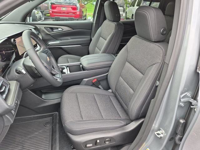 2027 Chevrolet Traverse LT - Photo 21