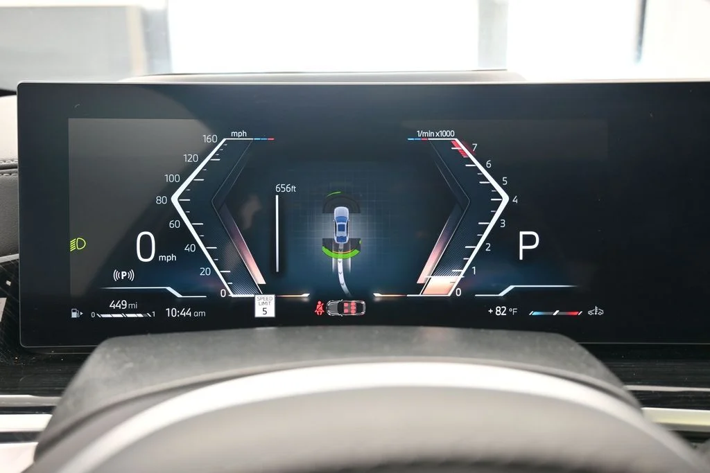 Used 2026 Gray Metallic BMW xDrive40i image 37