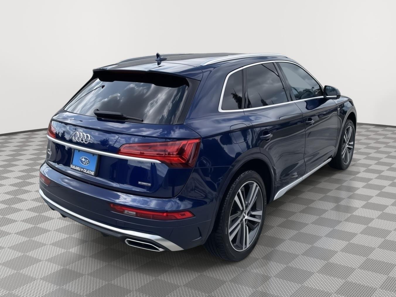 Used 2022 Navarra Blue Metallic Audi S line Premium image 13