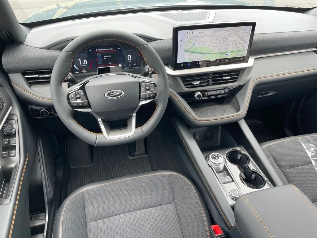 New 2026 Vapor Blue Metallic Ford Tremor® image 3