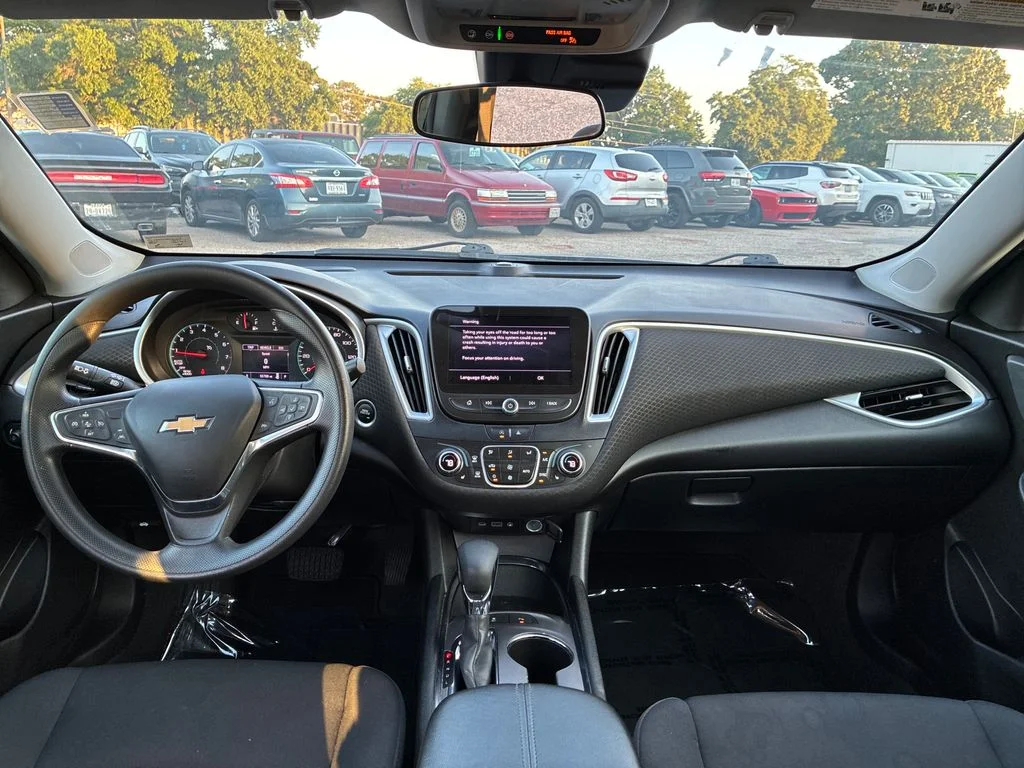 Used 2024 Gray Chevrolet LT image 13