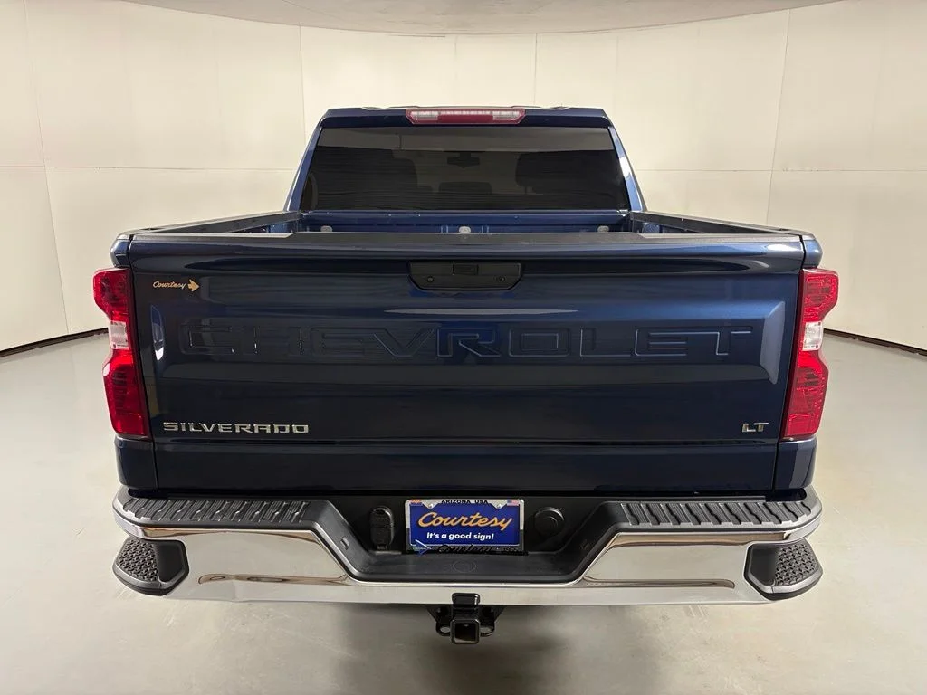Used 2021 Blue Chevrolet LT image 8