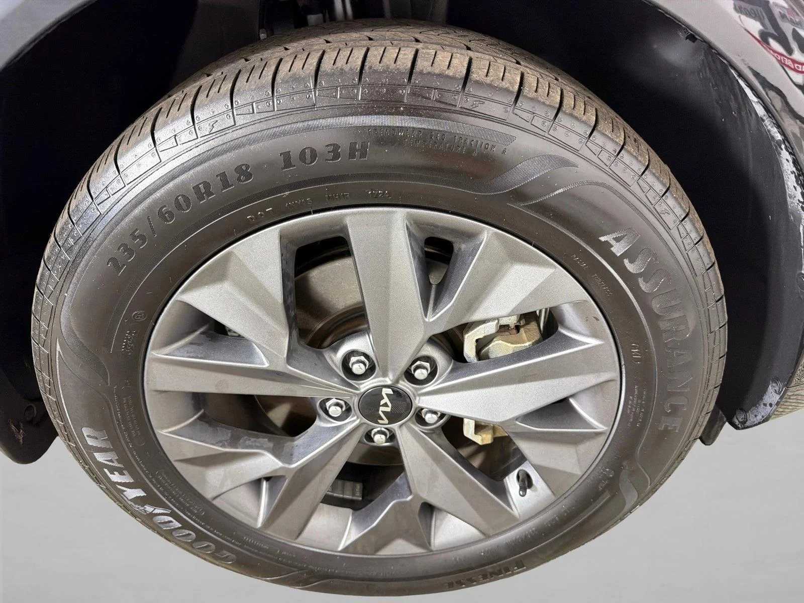 Used 2025 Gray Kia SX-Prestige image 27