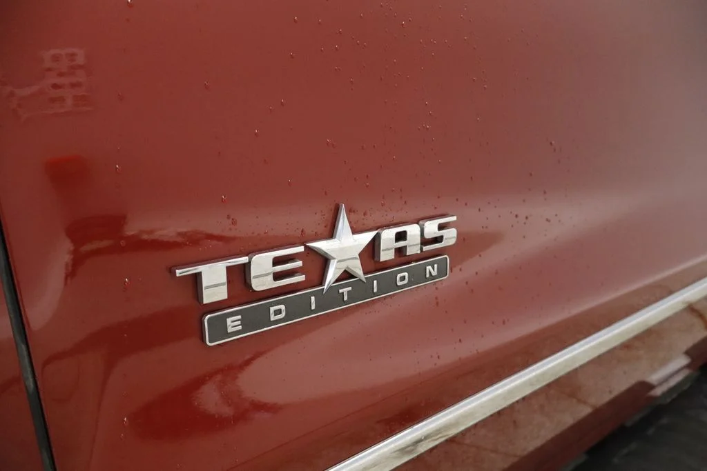 Used 2018 Red GMC SLT image 11