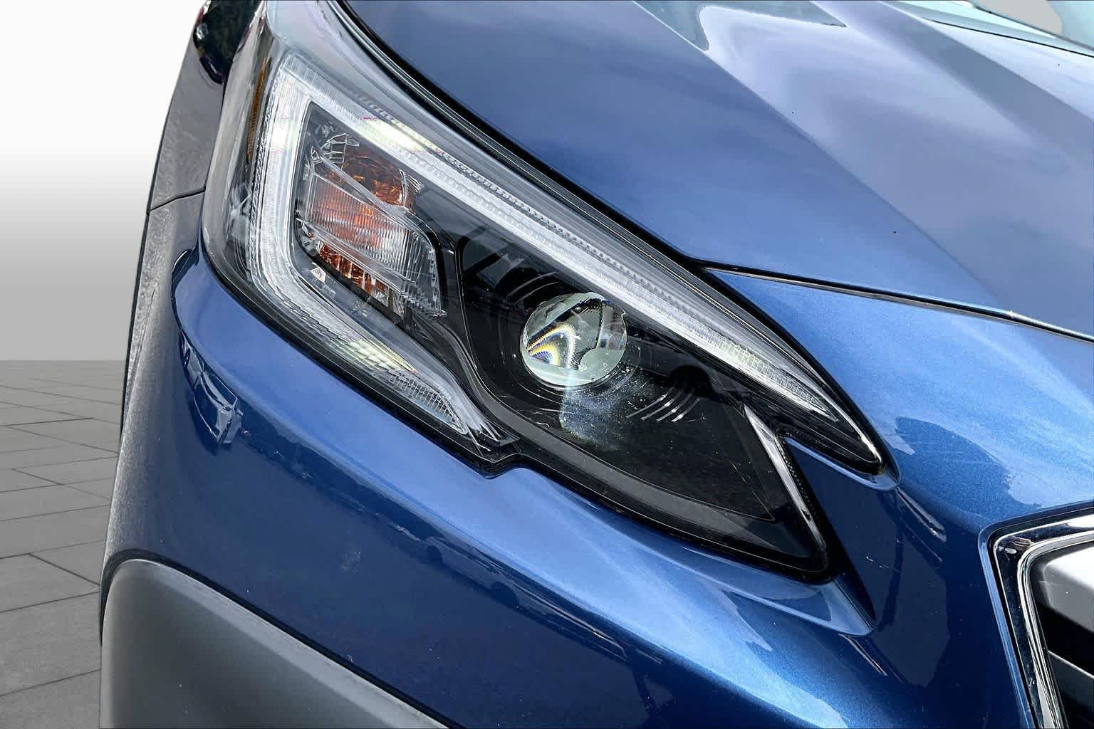Used 2020 Abyss Blue Pearl Subaru Premium image 28