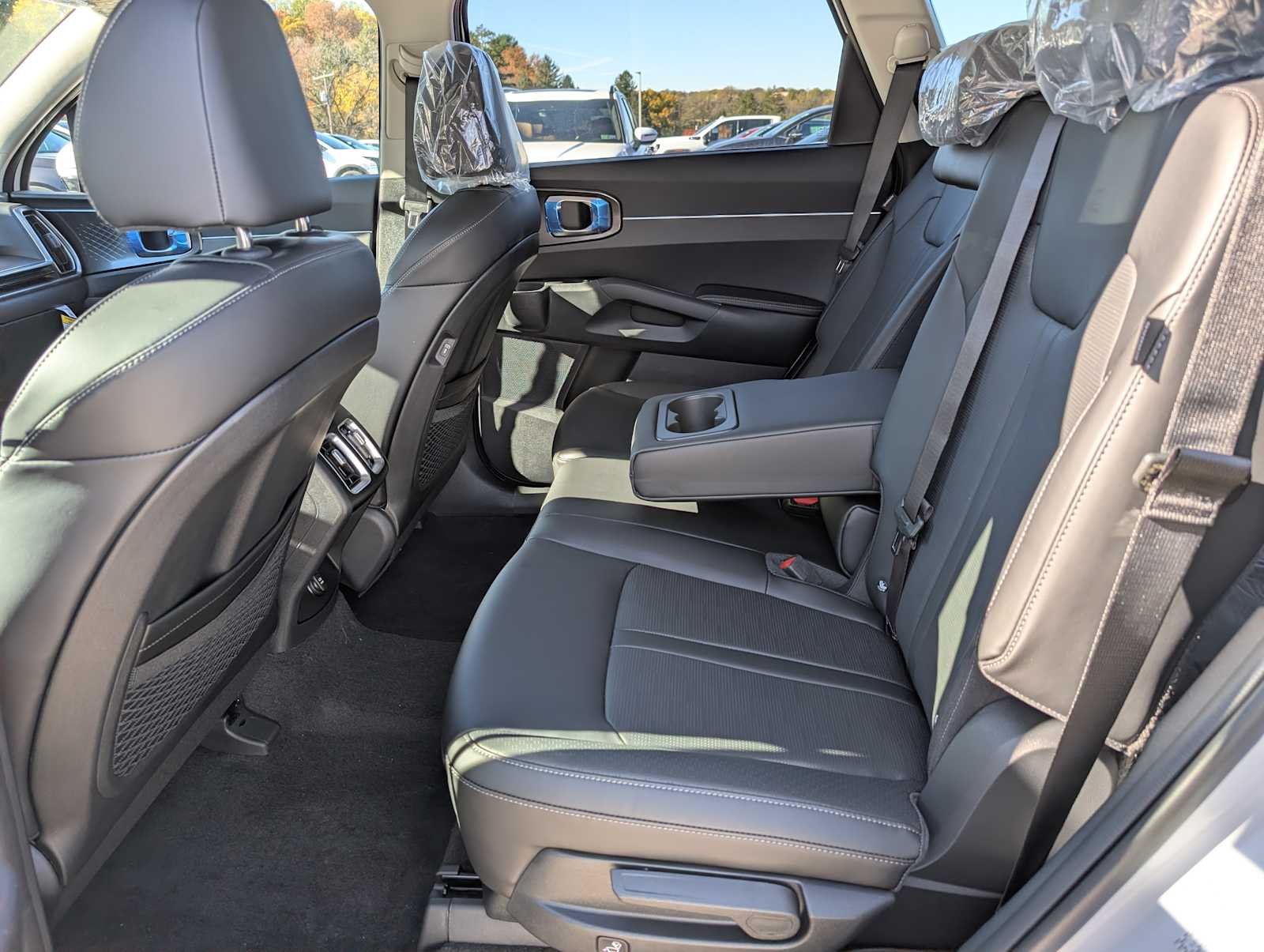2026 Kia Sorento EX - Photo 17
