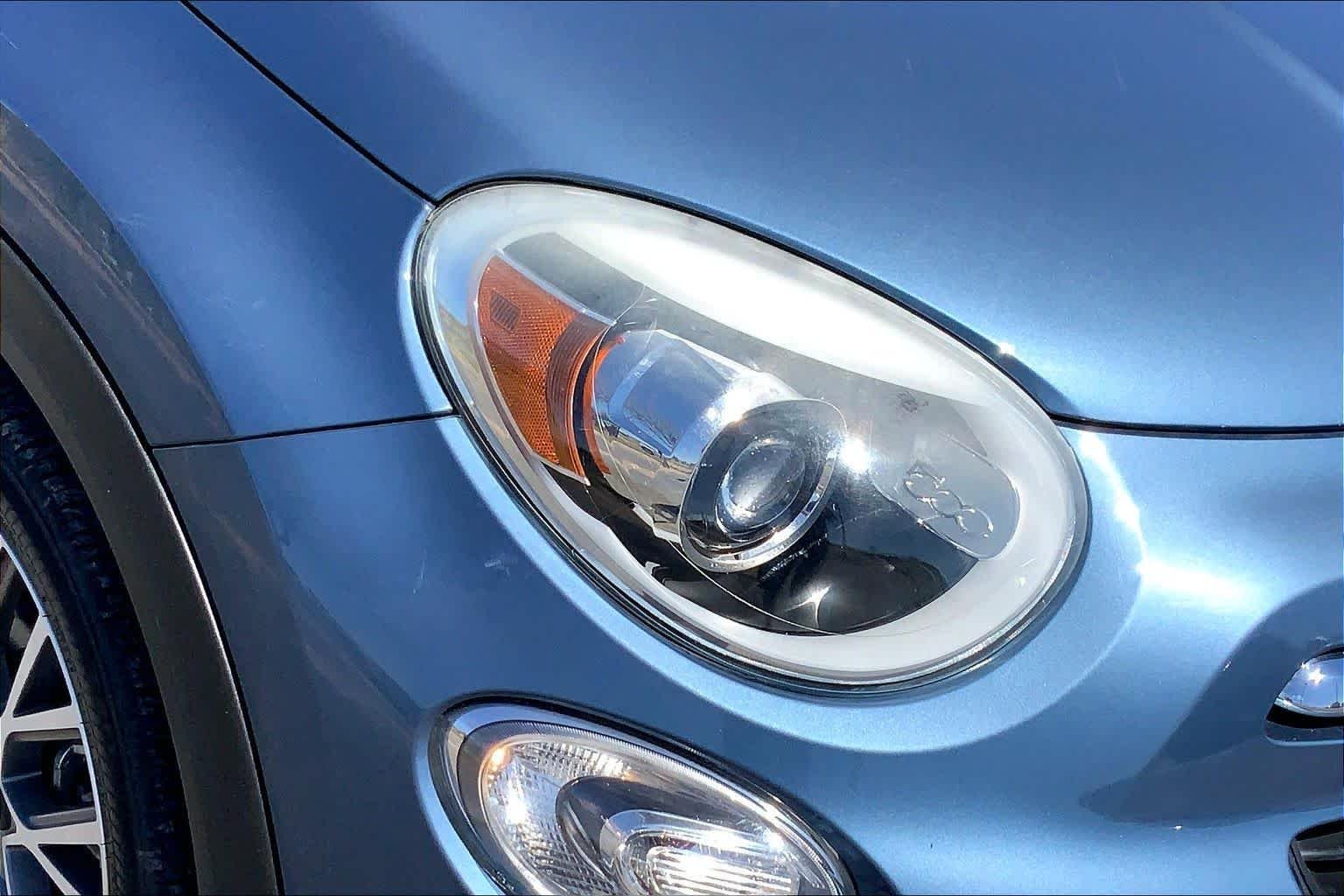 Used 2017 Blue Sky Metallic FIAT Lounge image 27