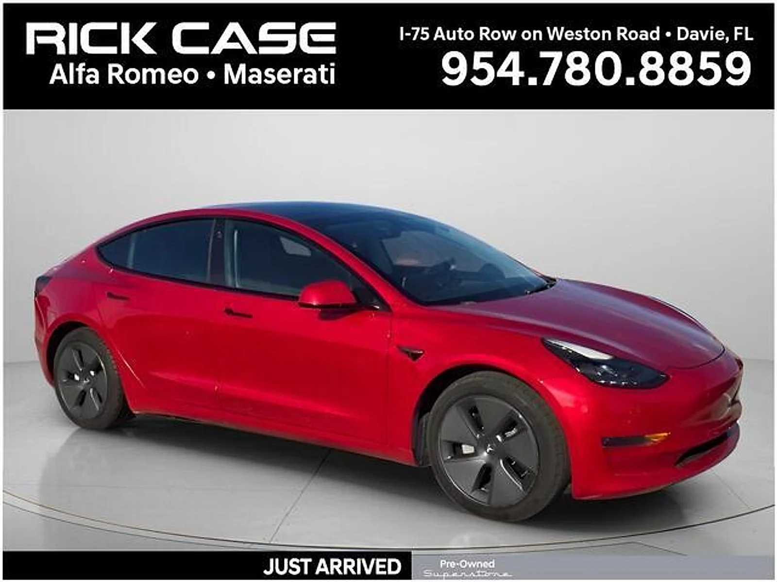 Used 2022  Tesla Long Range Dual Motor All-Wheel Drive image 1
