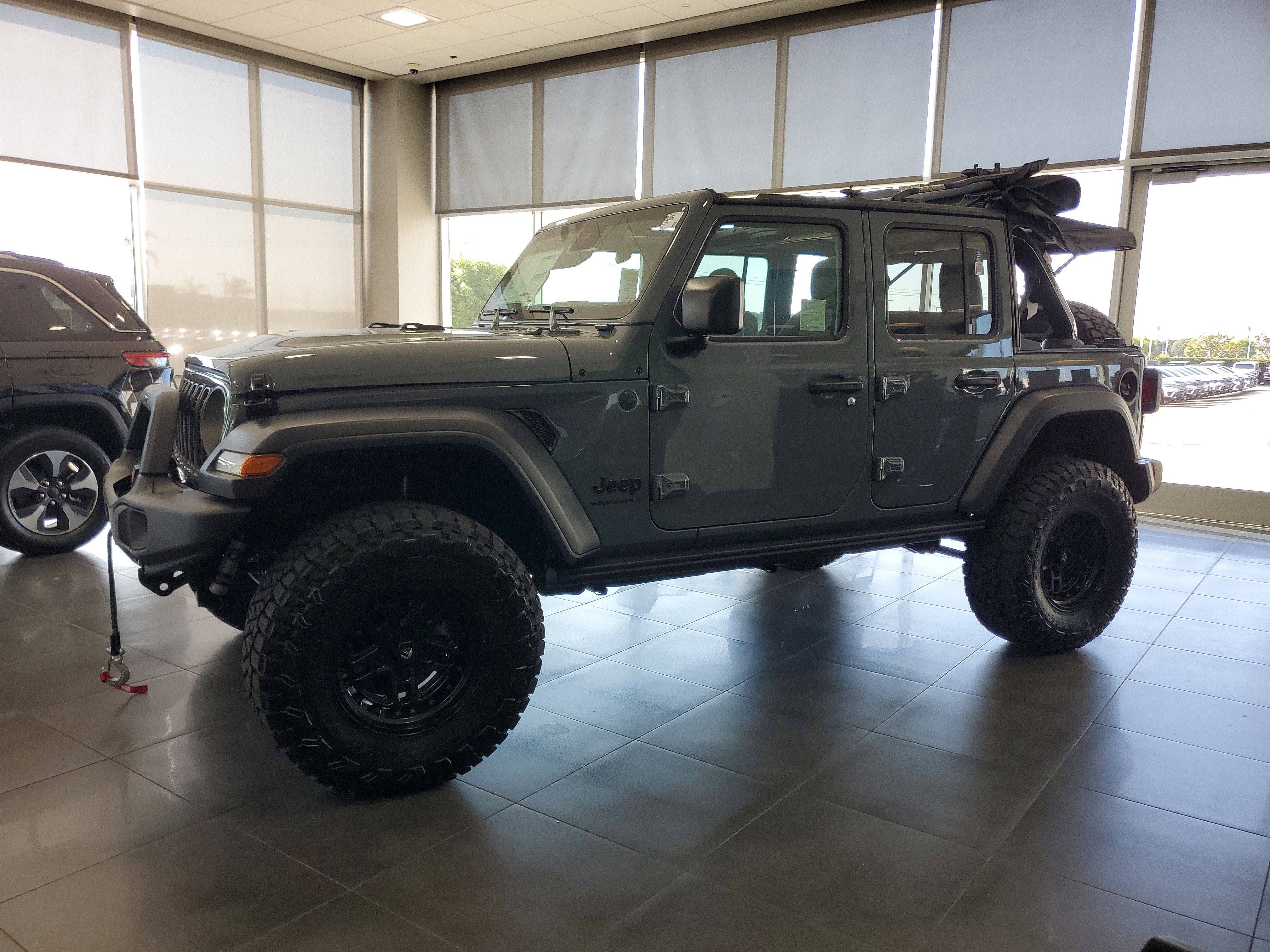 2025 Jeep Wrangler 4-Door Sport S - Photo 8
