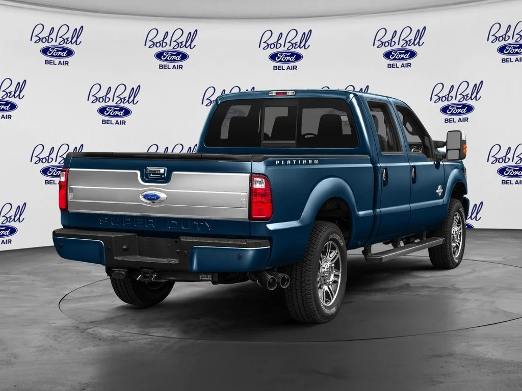 Used 2015 Blue Ford Lariat image 4