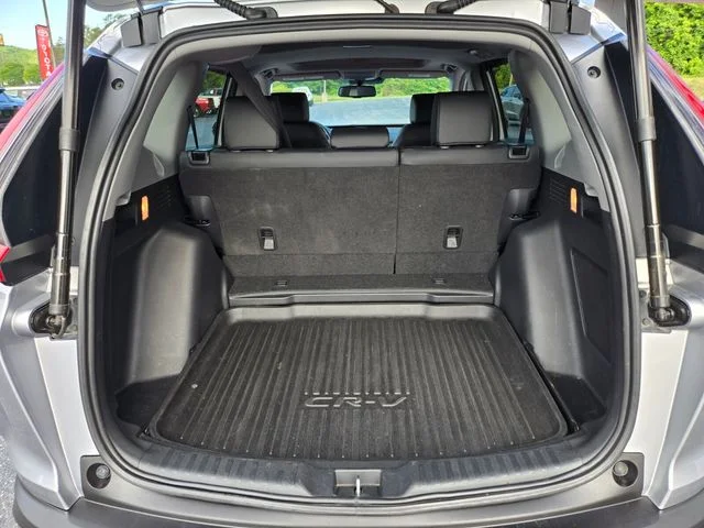 Used 2020 Gray Honda Touring image 17