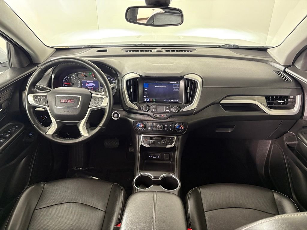 Used 2024 White GMC SLT image 39