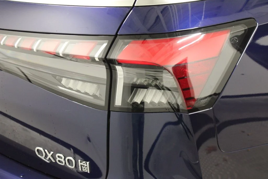 2025 INFINITI QX80 Luxe 4WD - Photo 12