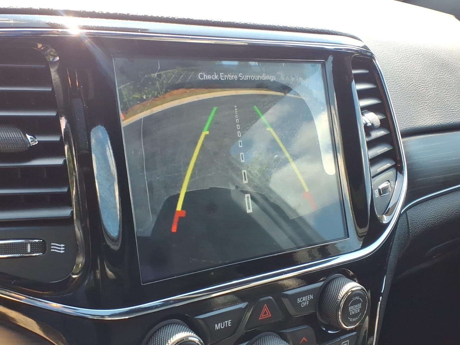 Used 2021 Diamond Black Jeep 80th Anniversary 4x4 image 4