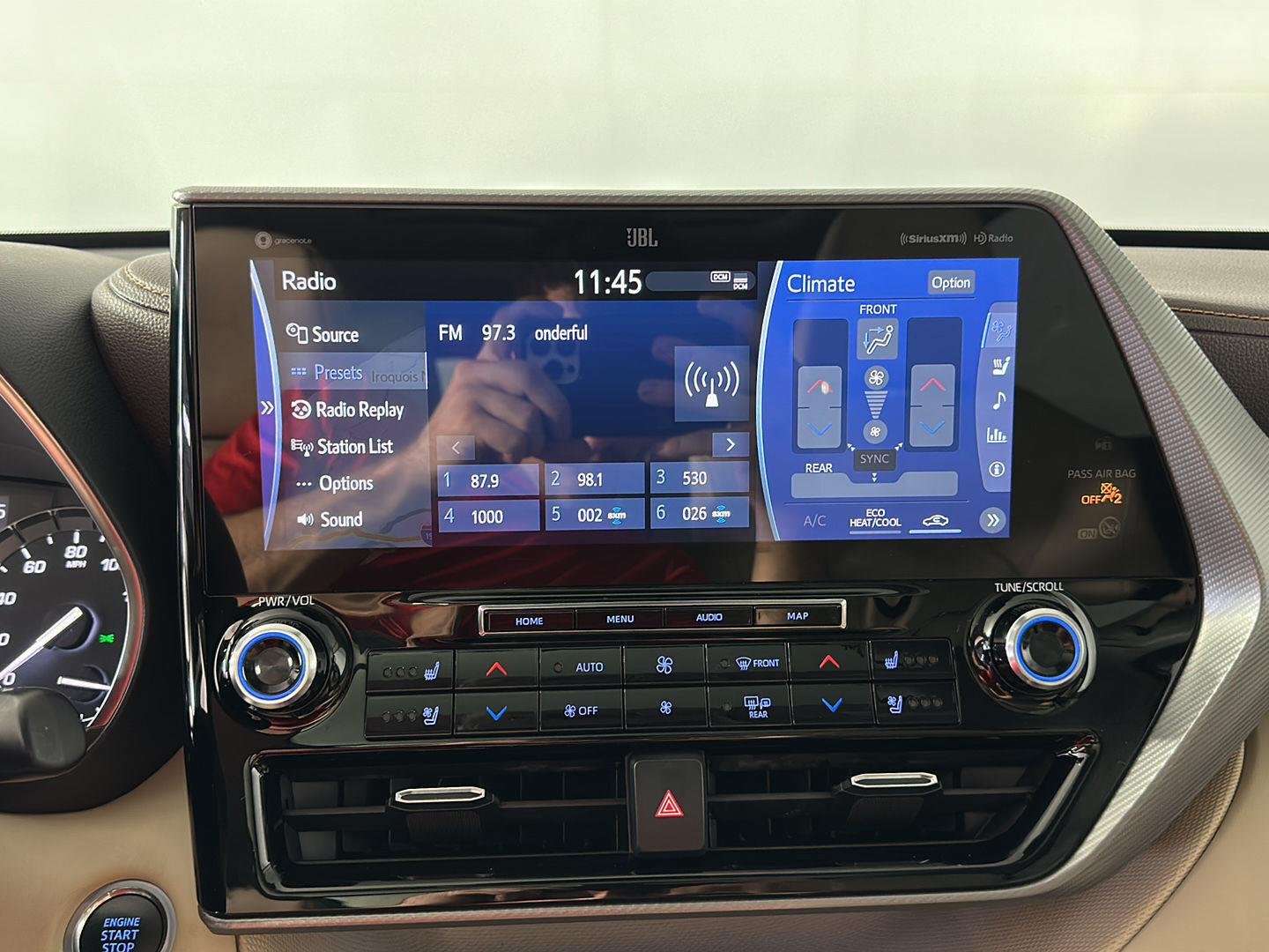 Used 2021 Moon Dust Toyota Platinum image 16