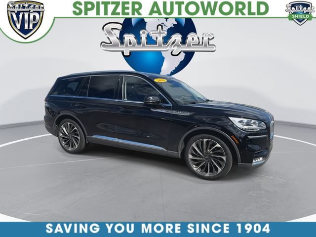Used 2021  Lincoln Reserve image 2