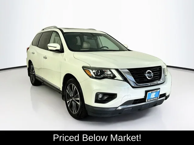 2017 Nissan Pathfinder Platinum