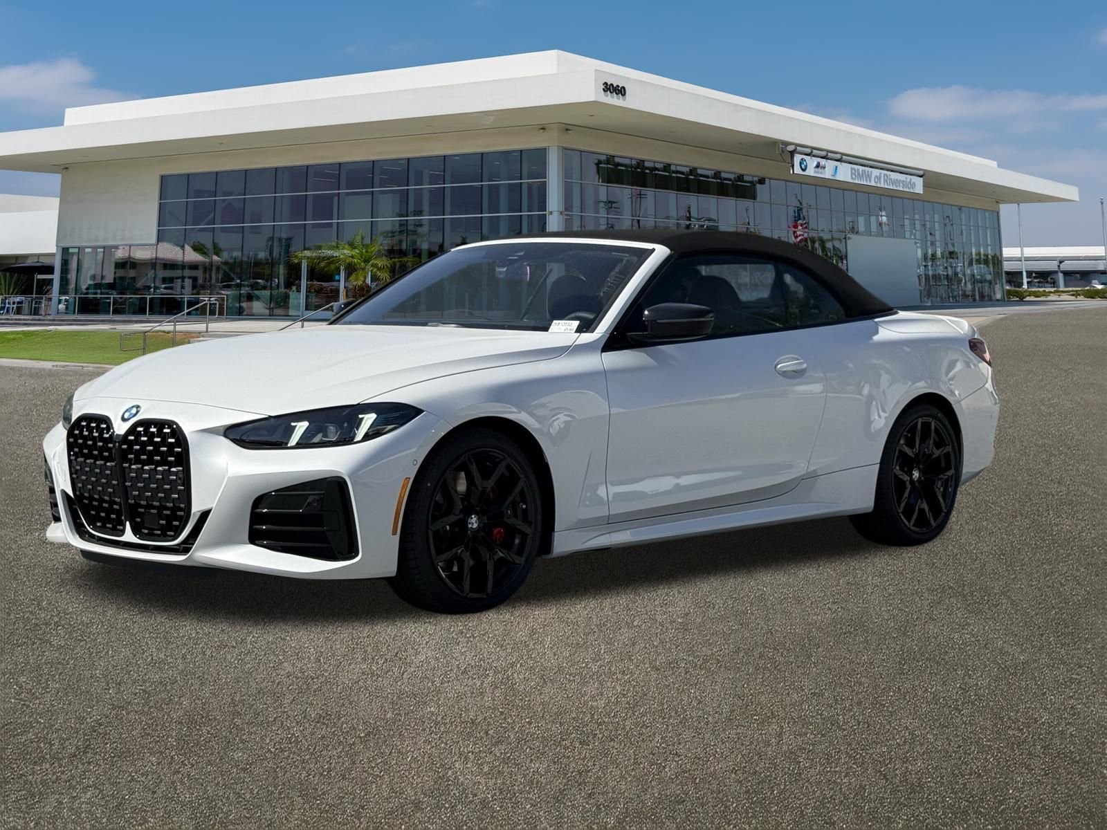 New 2026 Mineral White Metallic BMW 430i image 5