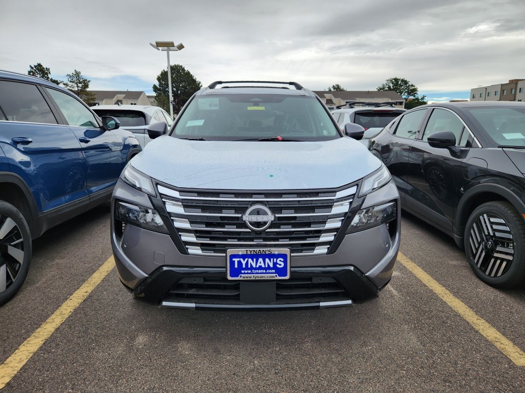 New 2026 Gray Nissan Platinum image 2