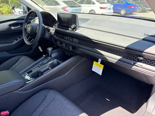 2025 Honda Accord LX - Photo 38