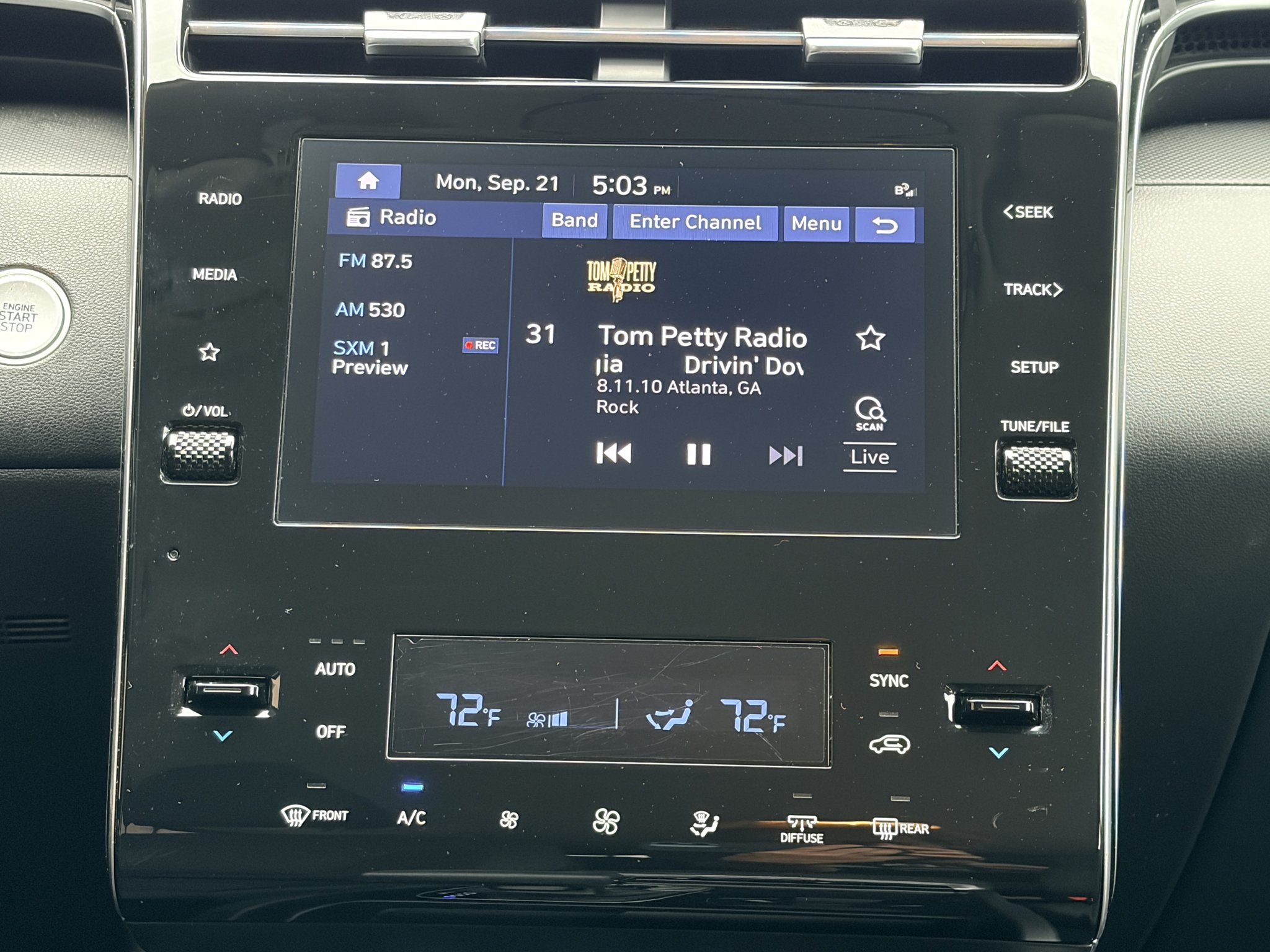 Used 2024 White Pearl Hyundai SEL image 16