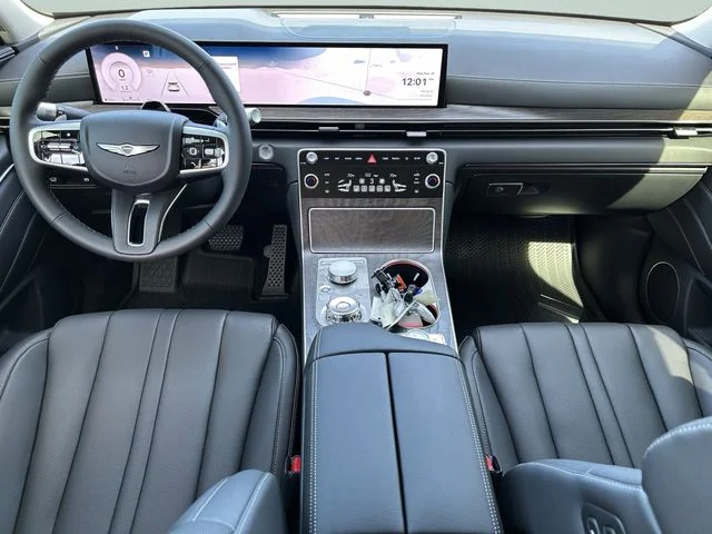 Used 2026 White Genesis 2.5T Select image 9