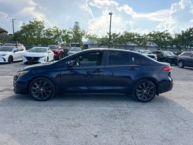 Used 2025  Toyota SE image 6