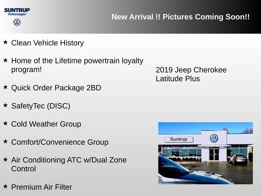 Used 2019 Black Jeep Latitude Plus image 3