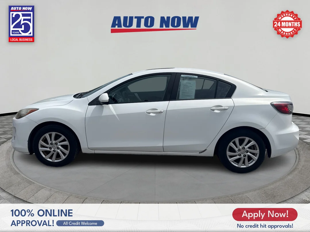 Used 2012 White Mazda i Grand Touring image 3