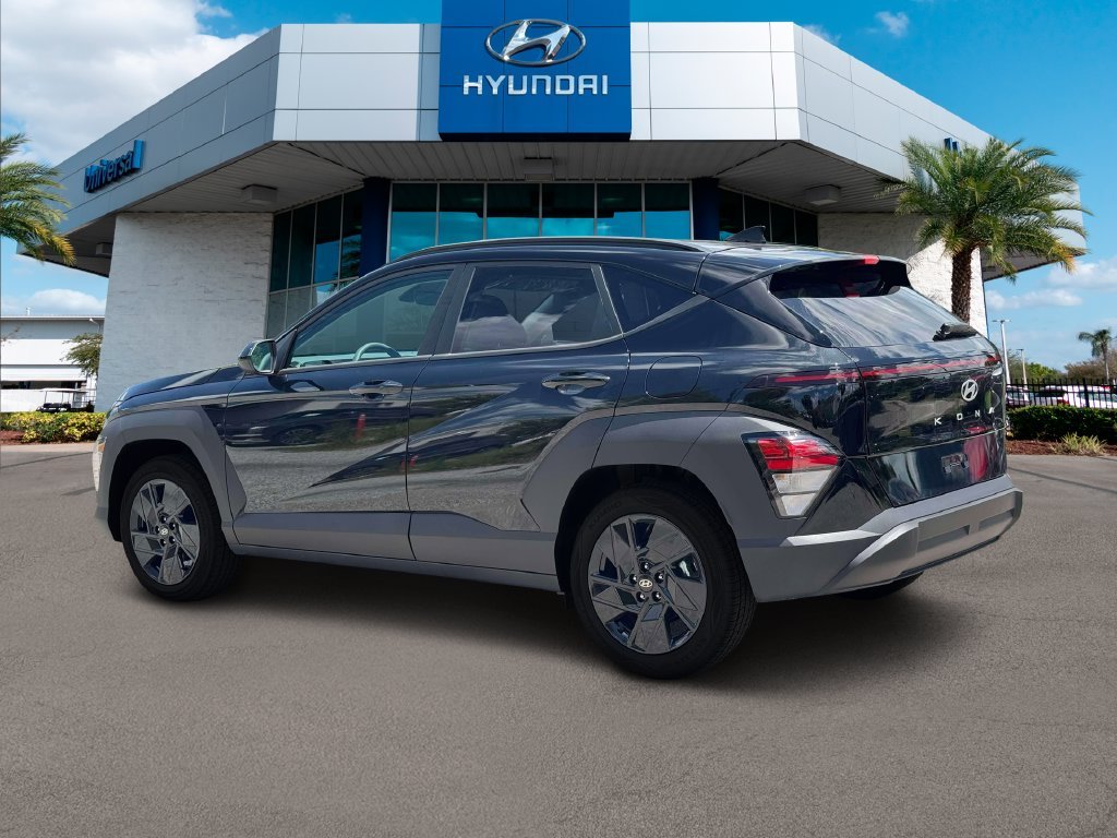 New 2027 Black Hyundai SEL Sport FWD image 17