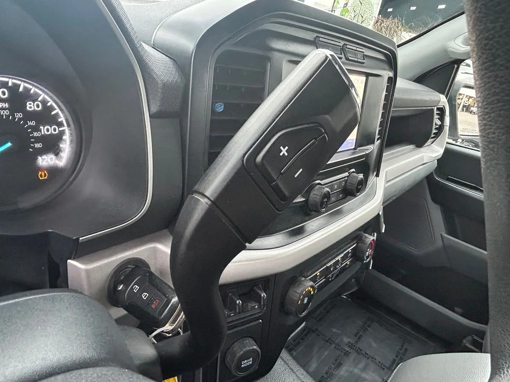 Used 2023 Oxford White Ford XL image 15
