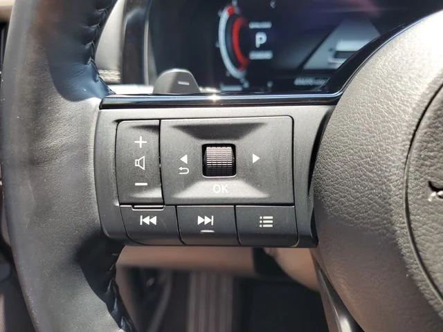 Certified Used 2024 White Nissan Platinum image 21