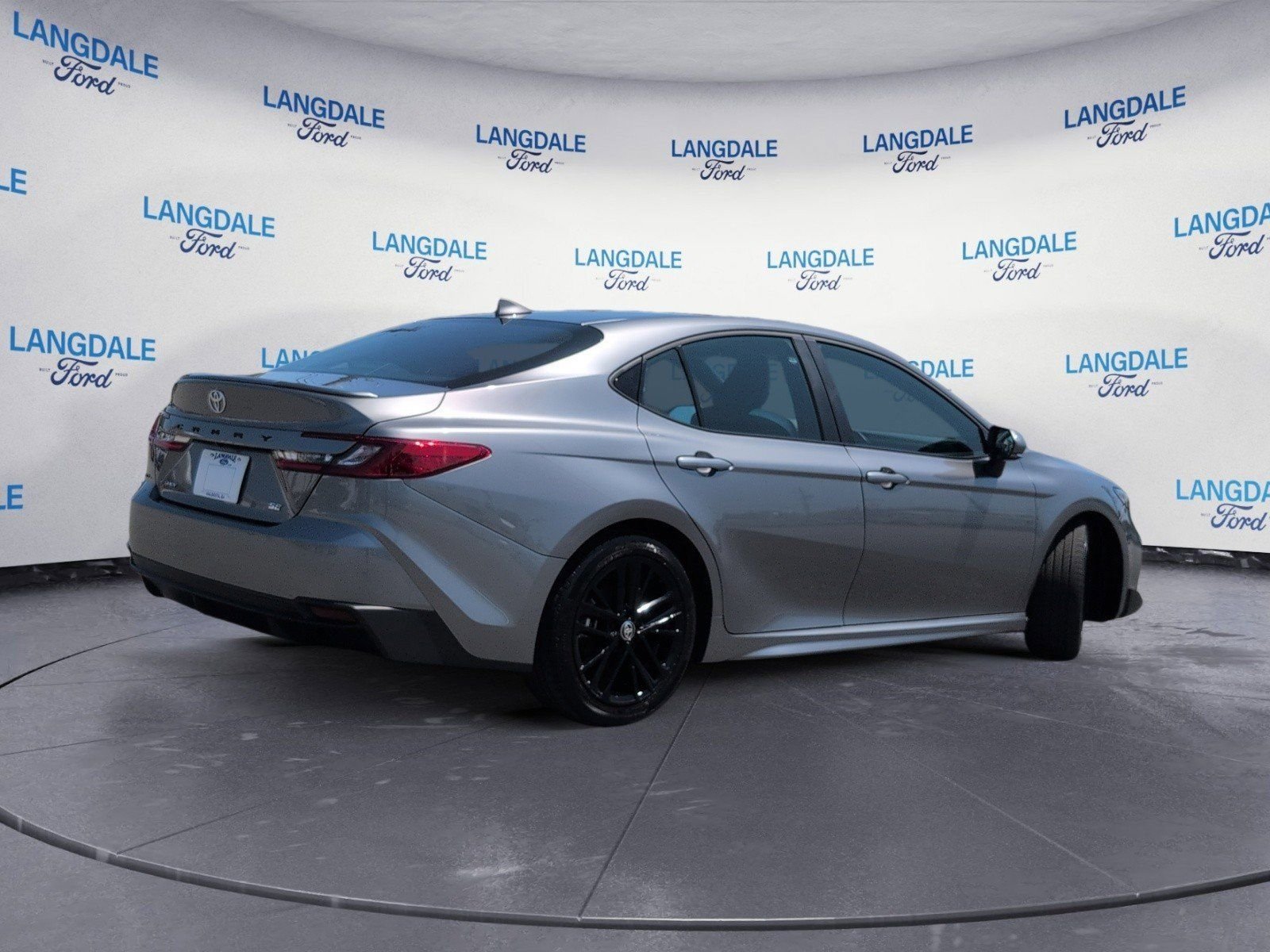 Used 2026 Metal Toyota SE image 4