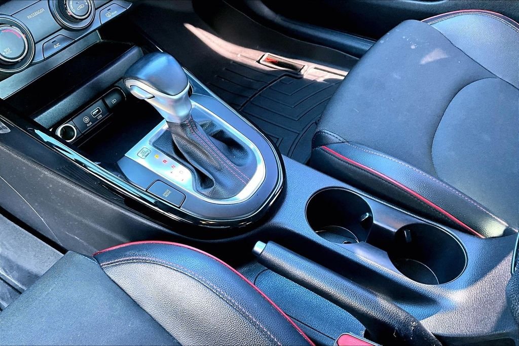 2021 Kia Forte GT - Photo 17