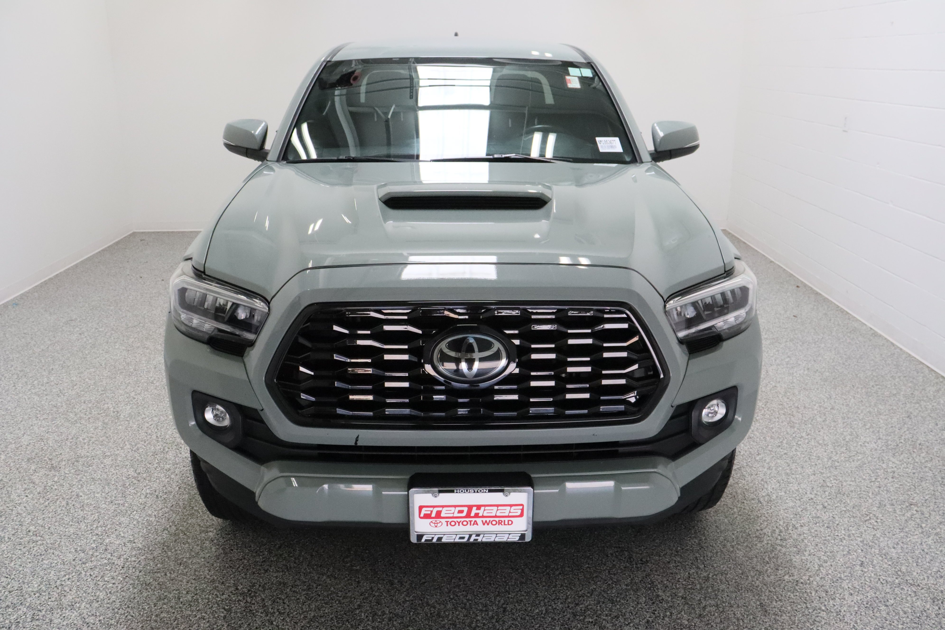 Used 2022 Lunar Rock Toyota TRD Sport 3.5L image 3