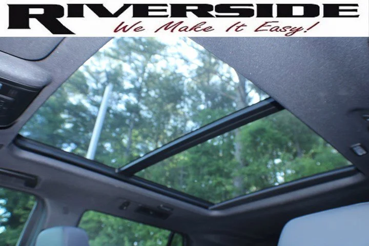 Used 2023 Black Chevrolet Z71 image 7