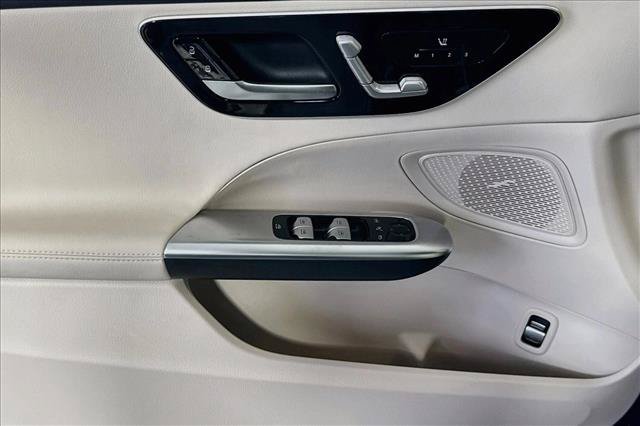 New 2026 Twilight Blue Metallic Mercedes-Benz C 300 image 46