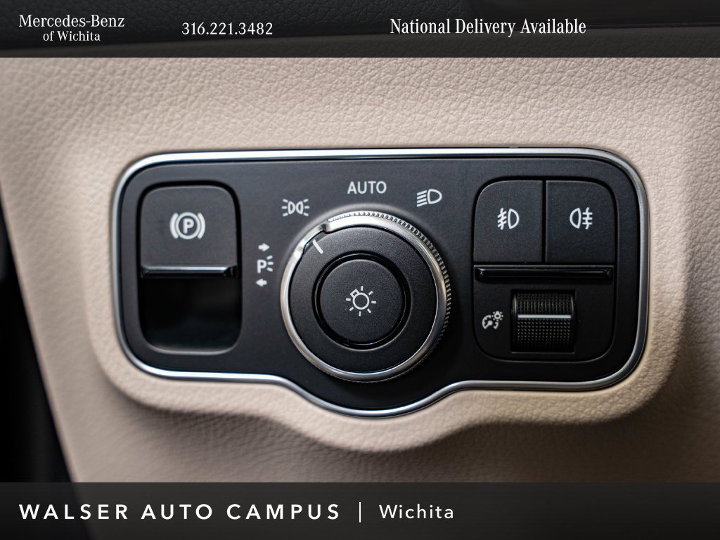 New 2026 Cosmos Black Metallic Mercedes-Benz GLA 250 image 28