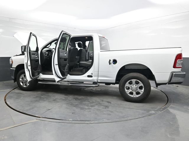 Used 2023 White Ram Big Horn image 46