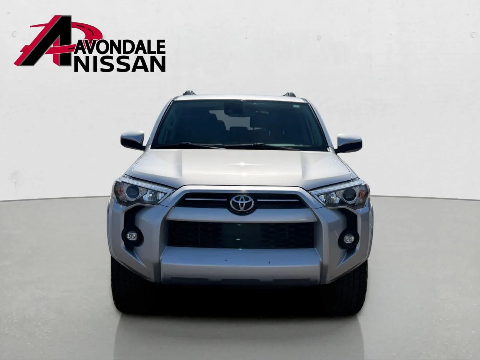 Used 2021 Classic Silver Metallic Toyota SR5 image 9