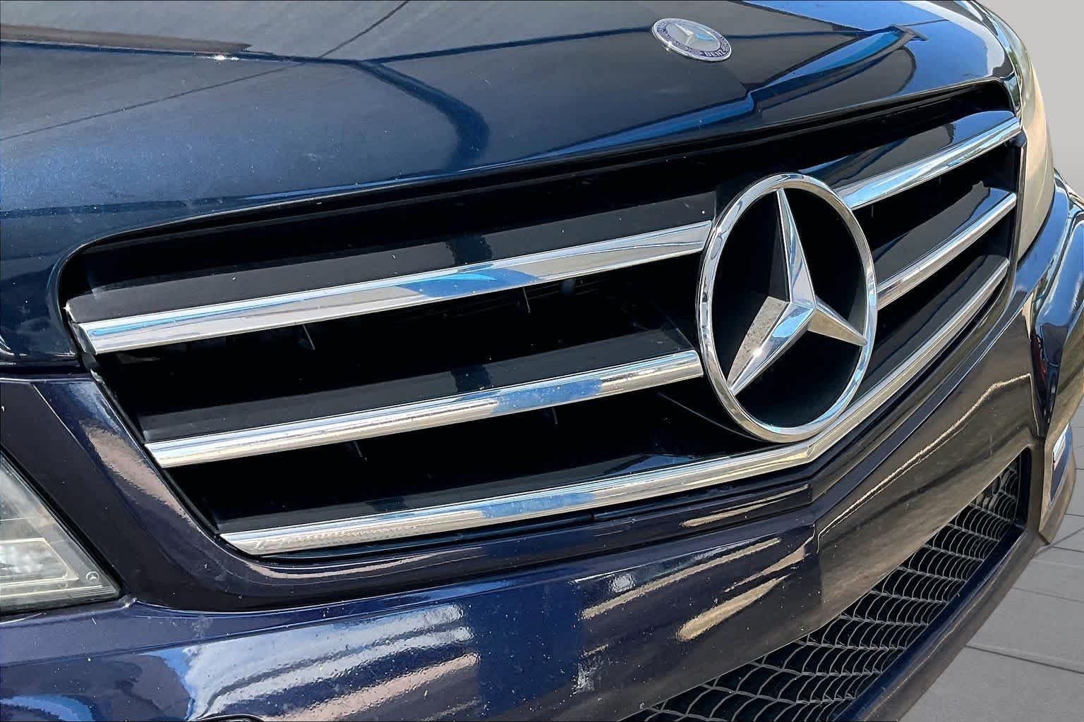 Used 2014 Lunar Blue Metallic Mercedes-Benz C 250 Sport image 29
