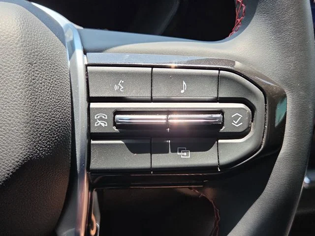 Used 2025 Black Chevrolet Z71 image 24