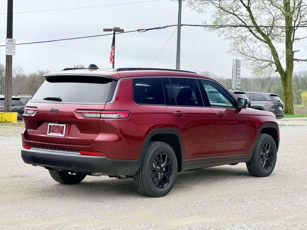 New 2026 Red Jeep Altitude image 7