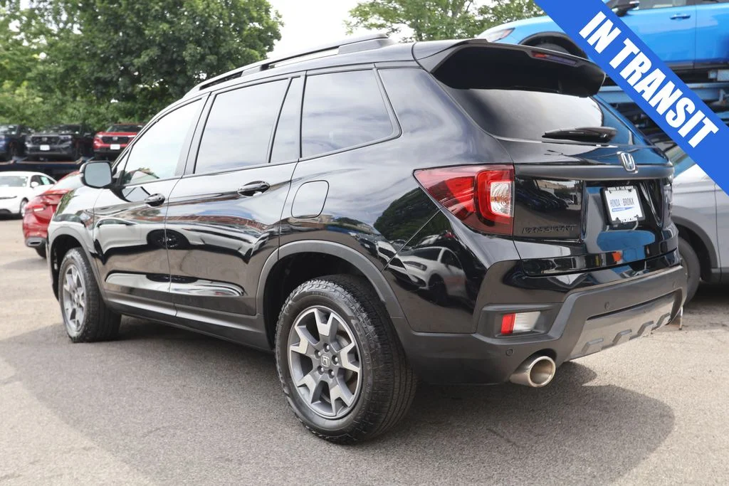 Certified Used 2023 Crystal Black Pearl Honda TrailSport image 2