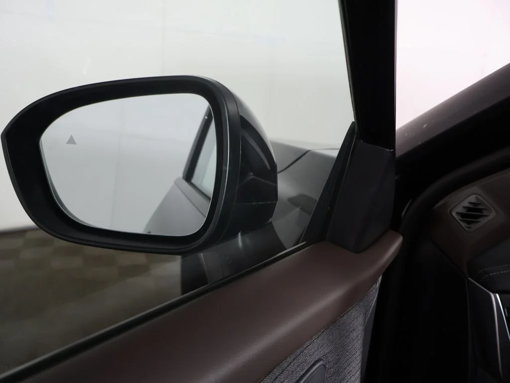 Used 2023 Black Nissan SV image 32