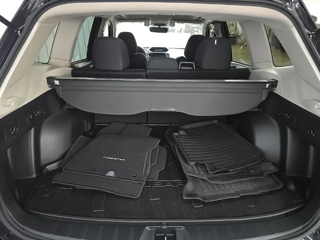 Used 2021 Black Subaru Premium image 12