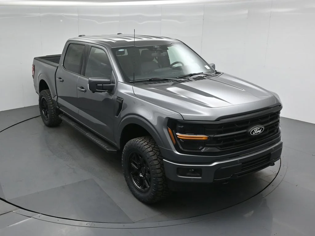 New 2026 Gray Ford XLT image 37