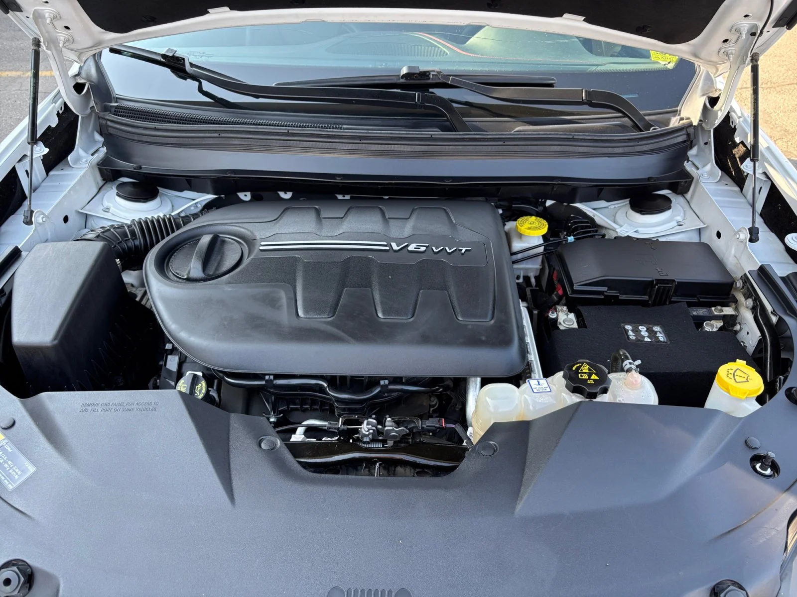 Used 2021 White Jeep Trailhawk image 20