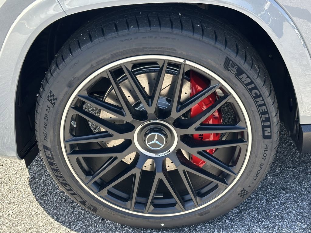 New 2026 MANUFAKTUR Alpine Grey Mercedes-Benz AMG® GLS 63 image 13